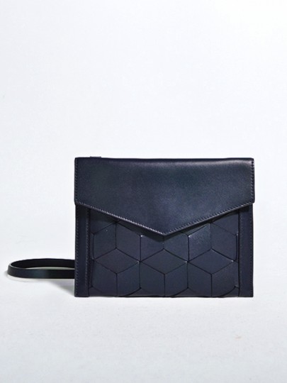 Wanderer Crossbody