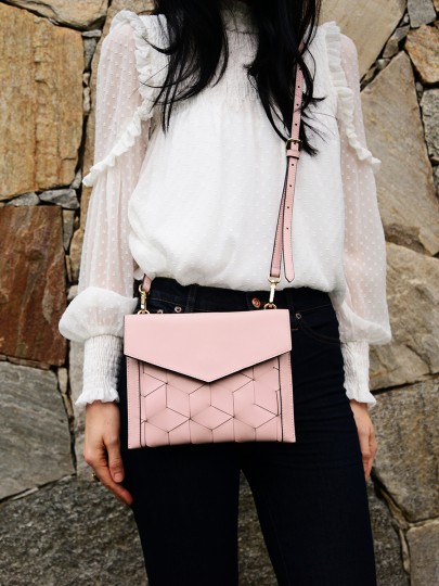 Wanderer Crossbody