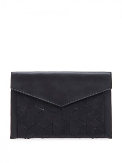 Mingle Clutch