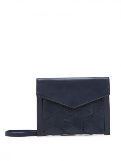 Wanderer Crossbody